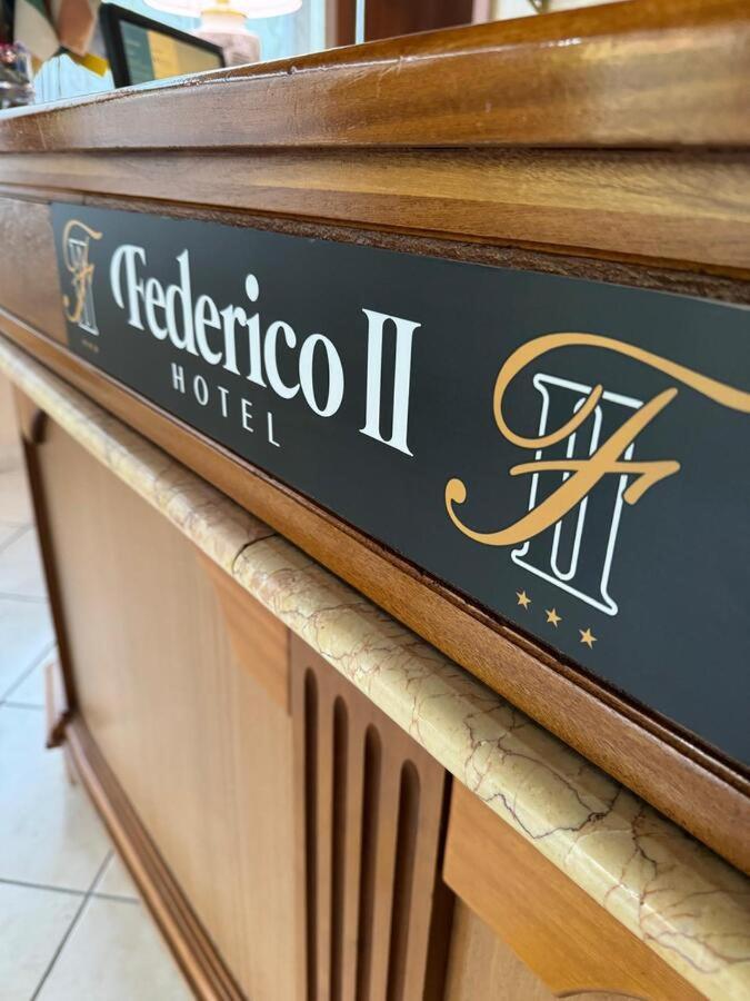 Hotel Federico II Naples Extérieur photo